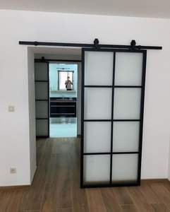 Fenêtres et portes en verre trempé double <span class=keywords><strong>sur</strong></span> mesure, <span class=keywords><strong>porte</strong></span> <span class=keywords><strong>coulissante</strong></span> en aluminium pour véranda avec <span class=keywords><strong>rail</strong></span> pour usage intérieur en vente - Product Image 1