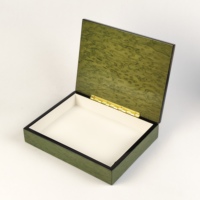 Boîte cadeau en bois plaqué bois de palissandre brillant, couleur chocolat, avec doublure blanche, charnière métallique, logo personnalisé, pour les fêtes musulmanes, emballage alimentaire haut de gamme