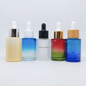 ขวดแก้วสีชาแบบด้านขนาด 30 มล. คุณภาพสูง แบบกำหนดเองได้ พร้อมหัวหยดสำหรับน้ำมันหอมระเหยและเซรั่ม ทรงไหล่แบน - Product Image 5