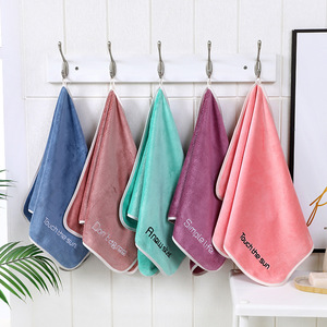 จินอาโอยาวยารักษาความสะอาดผ้าขนหนูอาบน้ำ 35x75 ซม. ผ้าขนหนูใยโพลีเอสเตอร์แห้งเร็วสำหรับผู้ใหญ่ใช้ในครัวเรือน - Product Image 1