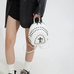 Mode Rivet jésus croix unisexe sacs à dos en cuir PU Style Punk sacs pour adolescents sac à dos sac à dos Y2K Vintage sac de voyage - Product Image 4