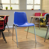 Chaise de classe avec grande tablette d'écriture et étagère de rangement – Siège éducatif pour centres de formation et d'examen