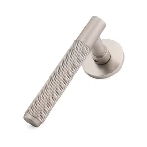 Knurled pegangan tiga bagian desain, gaya Kontinental pintu masuk tuas tubular pegangan kenop gagang pintu kamar mandi