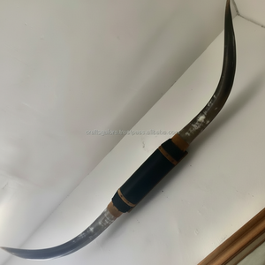 Exhibición de cuerno para beber nórdico auténtico inspirado en Vikingo, arte de pared nórdico y cuernos de cuerno largo, pared de decoración de estilo vikingo, artesanías naturales - Product Image 1