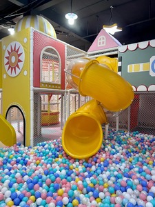Équipement de terrain de jeu intérieur à thème personnalisé pour enfants Centre de jeu en plastique souple avec piscine à balles - Product Image 2