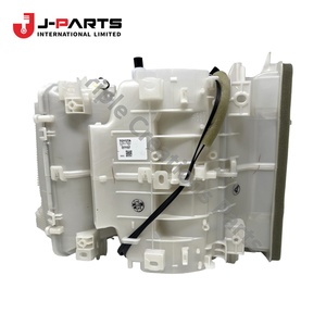 หม้อน้ำพร้อมฮีตเตอร์สำหรับรถยนต์โตโยต้าไฮเอซ RZH113 ปี 1989-2004 - Product Image 1