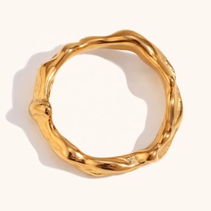 ディンランミニマリストジュエリー不規則な波の形のリングPVD金メッキステンレス鋼の女性のリング - Product Image 5