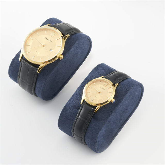 Luxury Minimalist Fashion Gold Tone Quartz Stainless Steel Watch Index Dial Gold Hands Black Leather Strap Multiple Sizes
