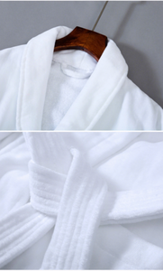 <span class=keywords><strong>Accappatoio</strong></span> da Hotel Cinque Stelle 100% Cotone Spesso Satinato con Scollo a V <span class=keywords><strong>Bianco</strong></span> ODM Lunghezza al Ginocchio Asciugatura Rapida Super Assorbente <span class=keywords><strong>Morbido</strong></span> - Product Image 4