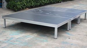 Sân Khấu Triển Lãm Di Động Bằng Nhôm Trực Tiếp Từ Nhà Máy Trưng Bày Giàn Di Động Bệ Sân Khấu Gấp Ngoài Trời - Product Image 2