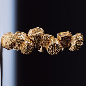 Set di 8 Anelli del Campionato Mondiale di Calcio di <span class=keywords><strong>Lionel</strong></span> Messi con Elegante Scatola in Legno, Gioielli in Lega Personalizzati per Uomo - Product Image 2