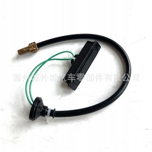 Interruptor de Puerta Trasera Subaru XV63270FJ000 para Forester, Sensor de Tapa de Maletero, Pieza de Repuesto - Product Image 3