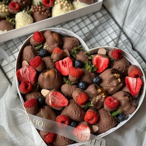 Boîte cadeau en carton en forme de cœur pour la fête des mères, pour chocolats, bonbons à la fraise, emballage pour charcuterie - Product Image 3