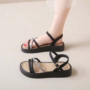 Dép đi biển thường ngày chống trượt đế dày Ngọc Trai Mới Mùa Hè - Product Image 1