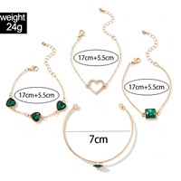 Ensemble de luxe 5 pièces pour femme : Montre à boîtier rectangulaire vert émeraude et bracelet assorti avec pierres précieuses en forme de cœur – Collection de bijoux