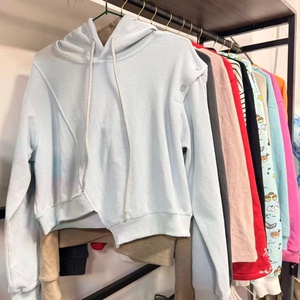 Felpa Corta con Cappuccio da Donna Stile Casual Invernale |   <span class=keywords><strong>Abbigliamento</strong></span> streetwear alla <span class=keywords><strong>moda</strong></span> |   Tutte le Taglie |   <span class=keywords><strong>Abbigliamento</strong></span> di Seconda Mano - Product Image 1