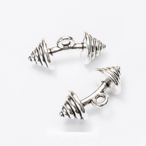 Ciondolo 3D a forma di bilanciere/manubrio in lega d'argento antico, con disco pesi, per collana motivazionale per amici della palestra - Product Image 1