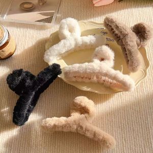 Fluffy Claw Hair <b>Clip</b> Plush Gripper For Women Daily Use Autumn Winter Style - Product Image 1