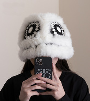 Gorro de punto cálido de invierno estilo nacional chino con diseño de danza del león étnico y piel de conejo esponjosa