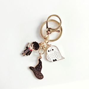 Colgantes Creativos para Mochilas Escolares, Llaveros de Aleación Metálica, Llaveros para Amantes de las Películas de Magia - Product Image 1