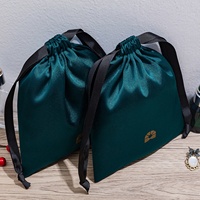 Sac à poussière en satin avec cordon de serrage personnalisé avec logo, sacs en satin de soie pour extensions de cheveux, sacs d'emballage pour mèches de cheveux