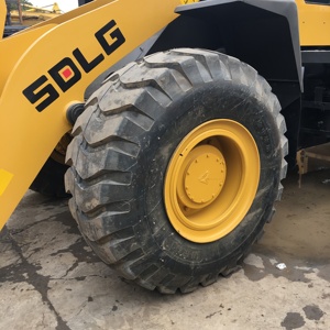 Chargeuse sur pneus d'occasion S DLG956 5 tonnes, excellente performance, fabriquée en Chine, en bon état, en stock, en promotion - Product Image 4