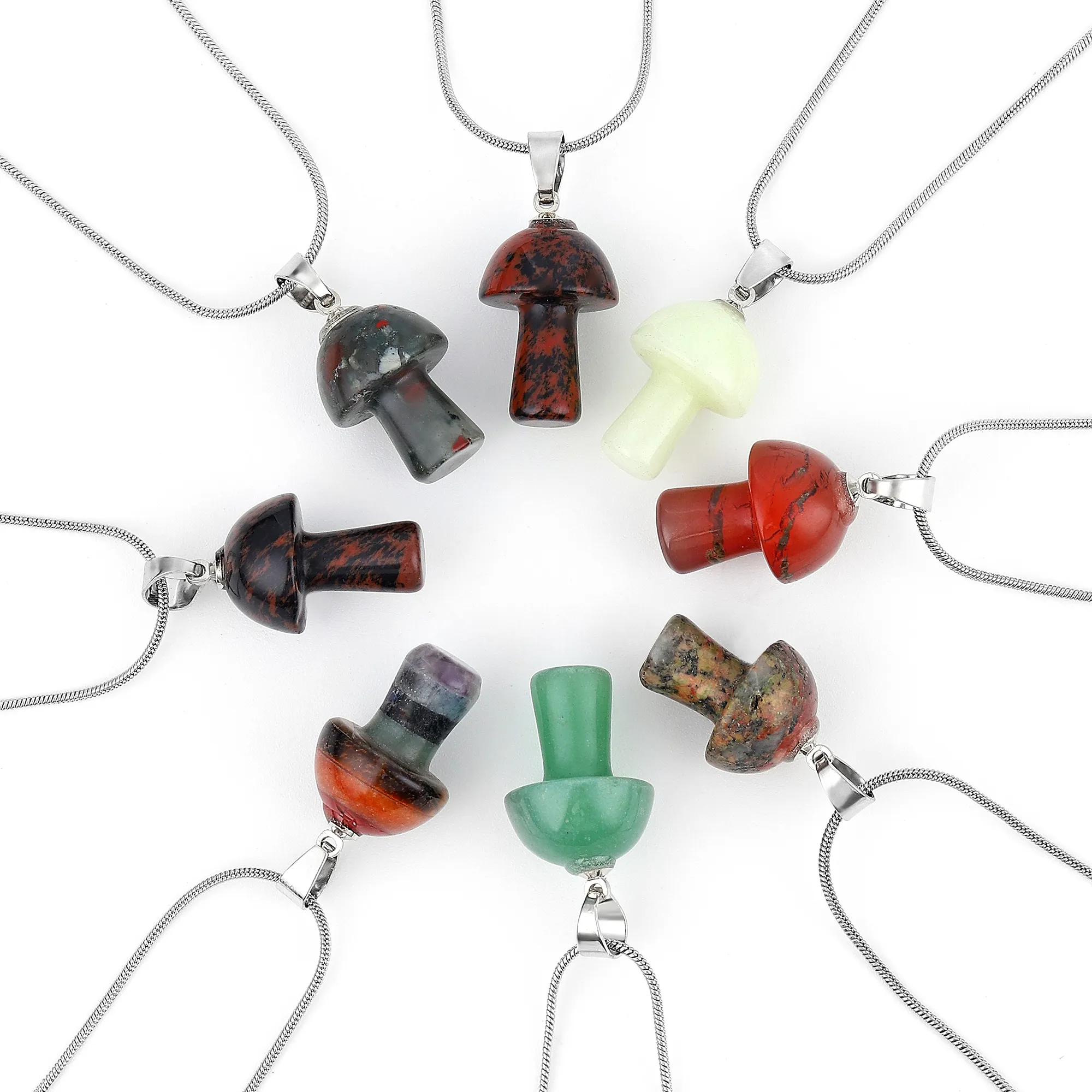 Natürlicher Mini-Pilz-Edelstein Echter Kristall geschnitzte süße Chakra-Rosenquarz-Agaric-Halskette für Verzierung