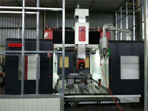 Centre de fraisage à portique à grande vitesse de bonne qualité pour un travail <span class=keywords><strong>extra</strong></span> long dans l'aérospatiale - Product Image 2