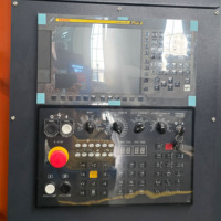 Nouveau design 2026 VMC855 Centre d'usinage vertical automatique haute précision 3/4/5 axes BT40 avec système CNC FANUC pour pièces automobiles