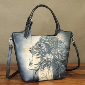 Erste Schicht Rindsleder Leder Damen handtasche Vintage weibliche <span class=keywords><strong>hand</strong></span> gezeichnete Einkaufstasche große Kapazität Schulter Umhängetaschen - Product Image 2