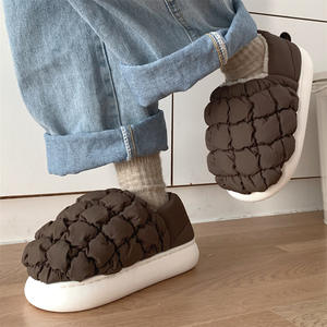 XIXITIAO-Chaussons d'Intérieur à <span class=keywords><strong>Talon</strong></span> Couvert pour <span class=keywords><strong>Femme</strong></span>, Chaussette Douillette Douillette avec Semelle Compensée, Noir, Blanc - Product Image 2