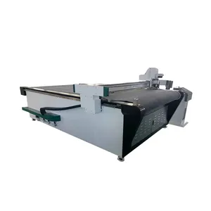 2023 hot sale multi layers Automatic cutting table fabrics ultrasonic fabric rolls woven towel cutting machine