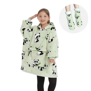 Patrón de Panda personalizado cómodo bolsillo gigante polar Sudadera con capucha manta a juego calcetines largos manta de gran tamaño con capucha para niños