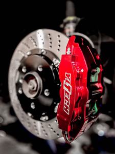 Nuevo Kit de Caliper de Freno Grande de 6 Pistones con Disco Cerámico Forjado Yltech de Alto Rendimiento para Autos Deportivos y de Lujo Europeos Cooper - Product Image 3