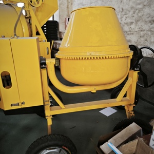 コンパクトミニコンクリートミキサー、家庭DIYや小規模建築プロジェクトに簡単操作 - Product Image 2