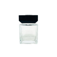 Bouteille d'arôme carrée à visser de 100 ml et 200 ml, sans flamme, pour diffuseur à bâtonnets, pour la maison et l'intérieur - Vente en gros usine