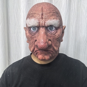 Masque réaliste en latex de vieil homme amusant et pétillant avec yeux bouffants, nez large et tête chauve – Accessoire de costume pour fête d'Halloween - Product Image 1
