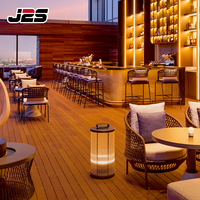 Ensemble de table en marbre et de chaises en cuir et en bois J2S, personnalisé, de luxe, moderne, pour projets hôteliers, hôtels commerciaux, restaurants