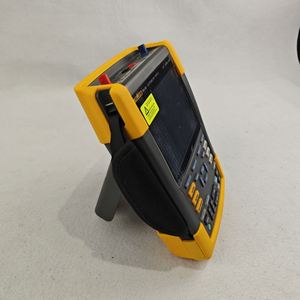 Osciloscopio Portátil Color ScopeMeter 190-102-III, 100 MHz, 2 Canales, 1.25 GS/s, III 1000V / IV 600V - Product Image 2