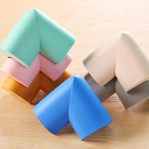 Protectores de esquinas engrosados para niños, protectores de esquinas de mesa y productos de seguridad para bebés (con reverso adhesivo). - Product Image 1