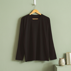 T-shirt basique à manches longues pour femmes en couche intérieure noire - Product Image 3