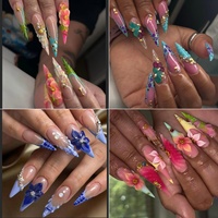 Faux ongles longs stiletto en acrylique à couverture complète, rose-rouge ombré, fleur 3D, éclaboussures d'encre rouge, perles métalliques dorées, faits à la main, à presser