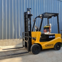 Chariot élévateur électrique YCMG de haute qualité avec batterie au plomb, petit modèle 1 à 1,5 tonne
