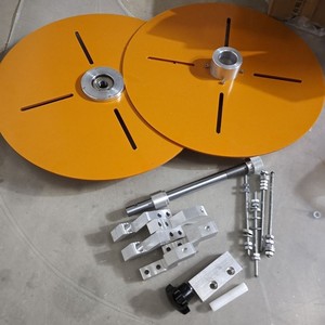 Accessoires pour machine à masques plats : Baffle en bakélite, Orange, 1 pièce standard, Roue de guidage conique en nylon KN95, Fabrication de masques en PU - Product Image 1