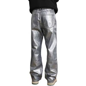 <span class=keywords><strong>Jeans</strong></span> Invernali Casual Slim Fit in Denim di Cotone con Orlo in Lamina Argento Lucida, Nuovo Logo Personalizzato, Effetto Stonewashed, Stile Chic - Product Image 2