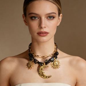 Nuovo Stile di Collana per Donna con Ciondolo a Forma di Sole e <span class=keywords><strong>Luna</strong></span> in Pietra Naturale, Placcato Oro 18K PVD in Acciaio Inossidabile - Product Image 2
