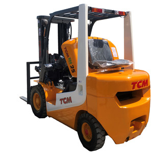 Chariot élévateur TCM 2.5T d'occasion, moteur diesel japonais, modèle 2022, certifié CE - Product Image 1