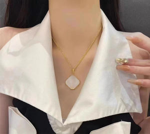 Collar con colgante de trébol de cuatro hojas para mujer, joyería de cadena clavica de concha de flor de cristal, moda personalizada, 925 - Product Image 3