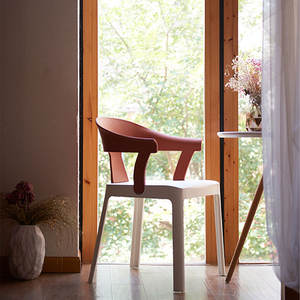 Chaise en <span class=keywords><strong>plastique</strong></span> <span class=keywords><strong>design</strong></span> moderne avec dossier et siège en PP <span class=keywords><strong>Fauteuil</strong></span> de <span class=keywords><strong>jardin</strong></span> en <span class=keywords><strong>plastique</strong></span> pour l'extérieur - Product Image 5