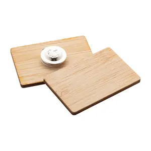 Spilla in bambù, merchandising sostenibile - Product Image 2